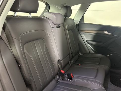 Certified 2023 Audi Q5 2.0T Premium w/ Convenience Package AWD/4WD image 13