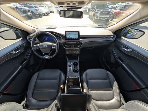 Used 2020 Ford Escape Titanium w/ Titanium Premium Package 2.0 AWD/4WD image 20