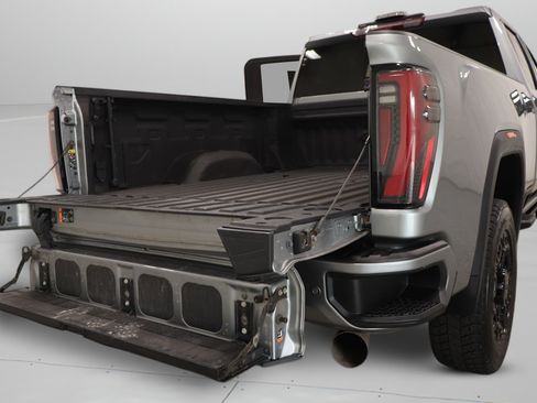 Used 2024 GMC Sierra 2500 AT4 w/ AT4 Premium Plus Package AWD/4WD image 40