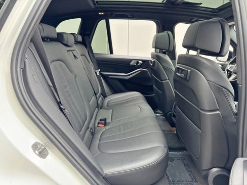 Used 2022 BMW X5 xDrive45e w/ M Sport Package AWD/4WD image 46