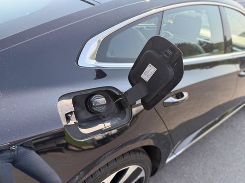 Used 2021 Volkswagen Arteon SEL FWD image 23