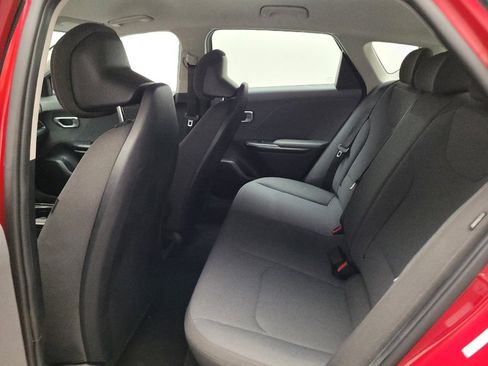 Used 2025 Kia K4 FWD image 18
