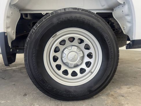 Used 2020 Chevrolet Silverado 1500 W/T image 12