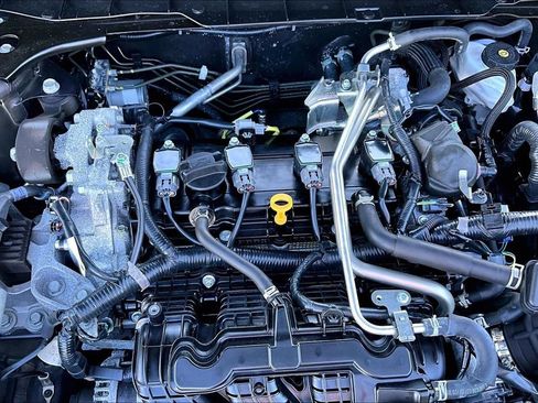 Used 2024 Nissan Altima 2.5 SV FWD image 31