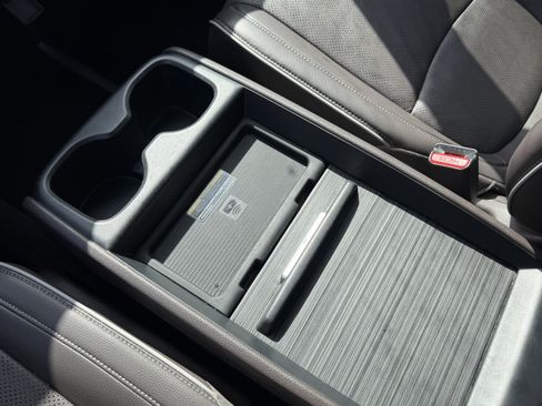 Used 2023 Honda Odyssey Elite image 27