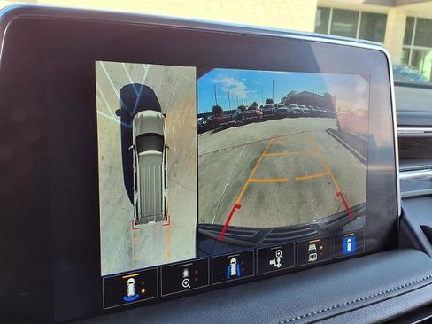 Certified 2023 Chevrolet Tahoe Z71 w/ Off-Road Capability Package image 6