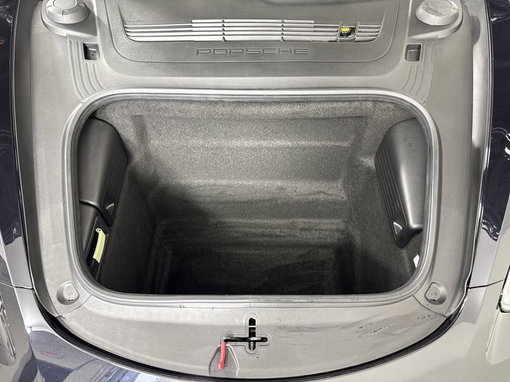 Certified 2025 Porsche 718 Boxster S RWD image 21