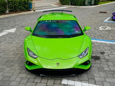 Used 2021 Lamborghini Huracan EVO RWD image 5