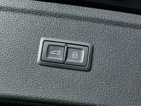 Used 2023 Audi Q5 2.0T Premium Plus AWD/4WD image 30