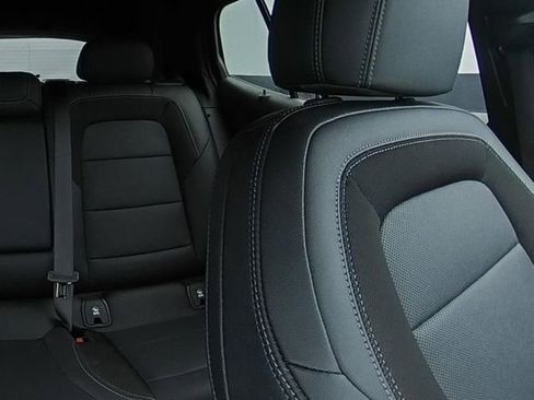 Used 2025 Chevrolet Equinox EV LT w/ Convenience Package FWD image 23