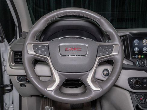 Used 2020 GMC Terrain Denali w/ Denali Premium Package image 19