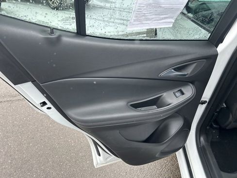 Used 2022 Buick Encore GX Select w/ Sport Touring Package image 17