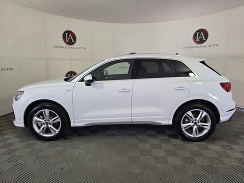 Used 2024 Audi Q3 2.0T Premium Plus w/ Premium Plus Package image 27