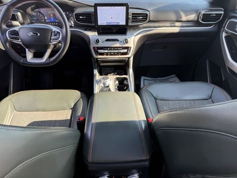 Used 2022 Ford Explorer Timberline image 9