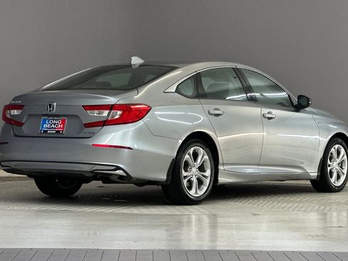 Used 2021 Honda Accord Hybrid image 9