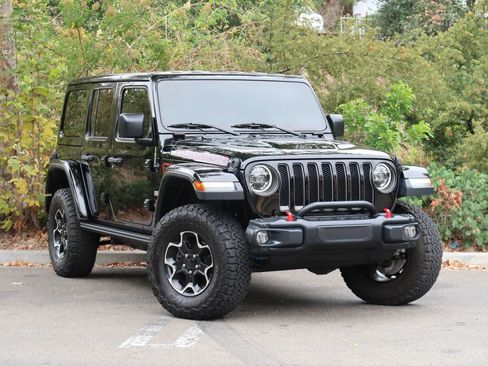Used 2020 Jeep Wrangler Unlimited Rubicon w/ Quick Order Package 28Y Recon AWD/4WD image 2