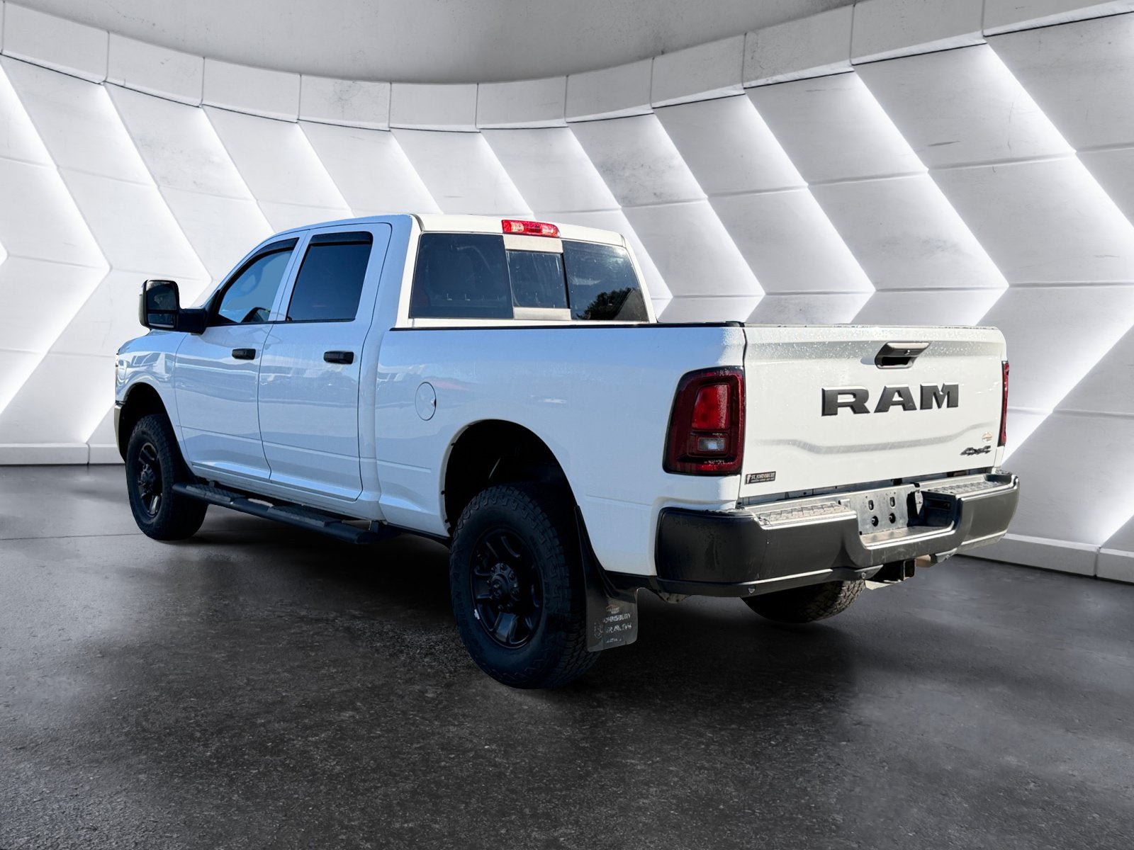 Used 2026 RAM 2500 Tradesman AWD/4WD image 3