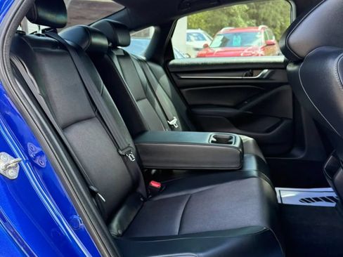 Used 2018 Honda Accord Sport image 16