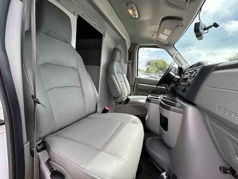 Used 2024 Ford E-350 and Econoline 350 Super Duty w/ Power Windows & Locks Group RWD image 24