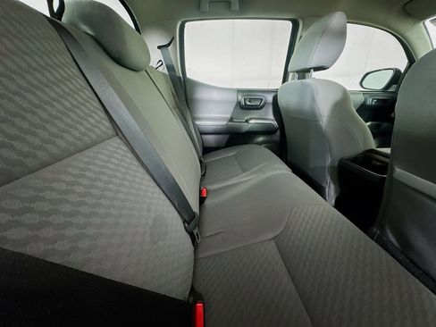 Used 2020 Toyota Tacoma SR5 image 25