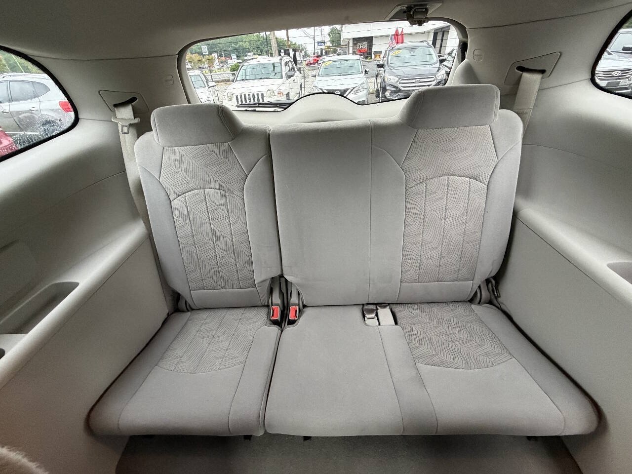 Used 2017 Buick Enclave Convenience FWD image 10