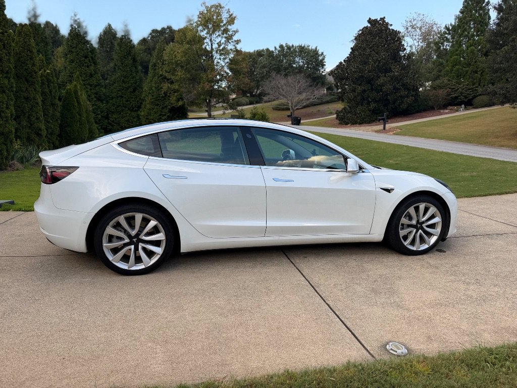 Used 2019 Tesla Model 3 Long Range AWD/4WD image 5