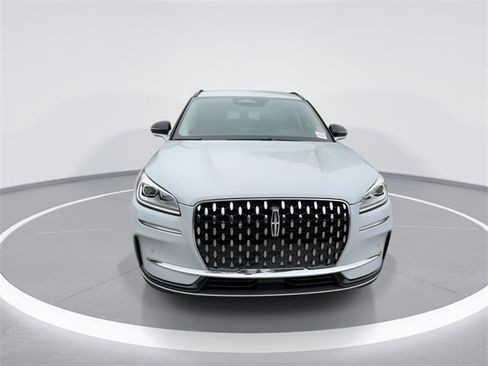 New 2026 Lincoln Corsair Reserve image 3