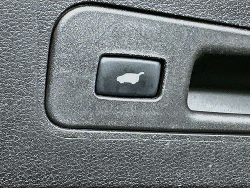 Used 2019 Acura MDX FWD w/ Technology Package image 32