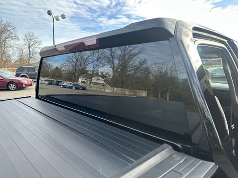 Used 2019 Chevrolet Silverado 1500 Custom Trail Boss image 28