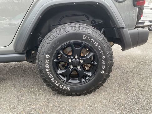 Used 2021 Jeep Wrangler Unlimited Sport image 30