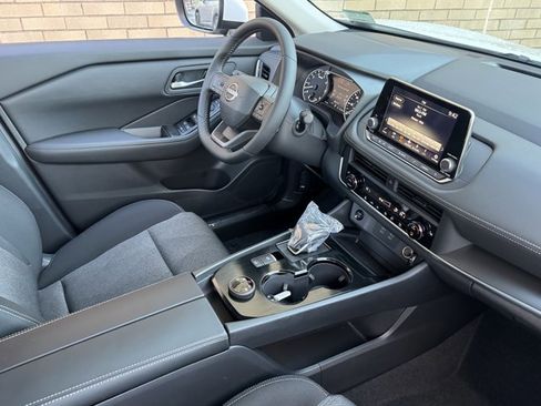 New 2026 Nissan Rogue SV w/ Cold Weather Package image 9