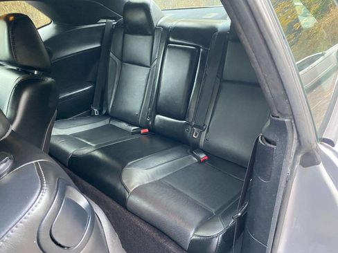 Used 2016 Dodge Challenger SXT Plus image 45