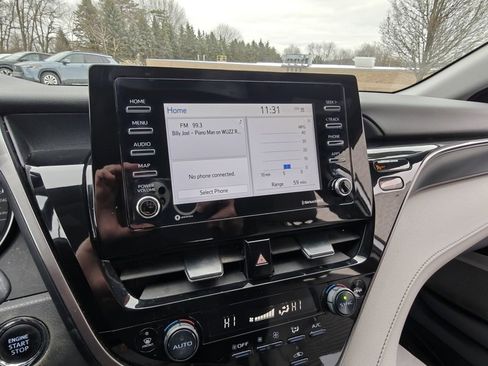 Used 2023 Toyota Camry SE image 23