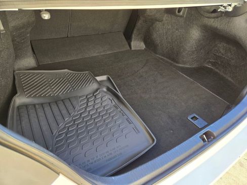 Used 2024 Toyota Camry SE image 18