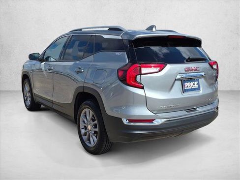 Used 2024 GMC Terrain SLT AWD/4WD image 5
