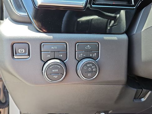 New 2026 Chevrolet Silverado 1500 RST AWD/4WD image 19
