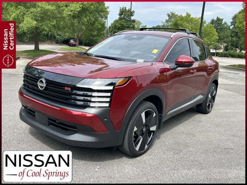 Certified 2025 Nissan Kicks SR w/ Illumination Package AWD/4WD image 3