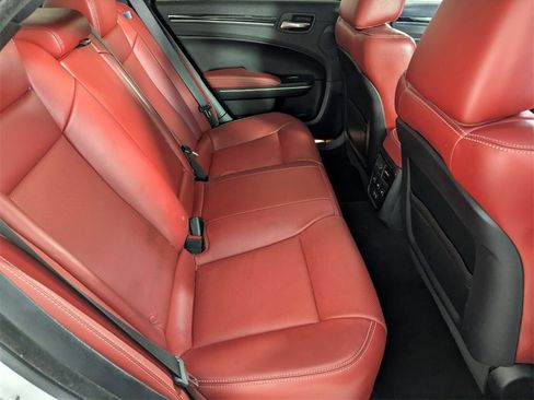 Certified 2021 Chrysler 300 S w/ S Model Appearance Package image 28