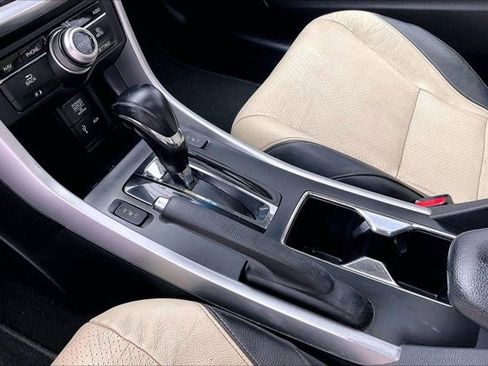 Used 2013 Honda Accord EX-L image 17