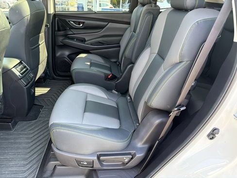 Used 2023 Subaru Ascent Onyx Edition AWD/4WD image 7