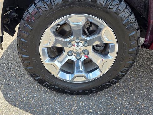 Used 2019 RAM 1500 Big Horn AWD/4WD image 10