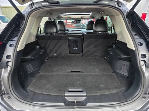 Used 2020 Nissan Rogue SL w/ Premium Package FWD image 24