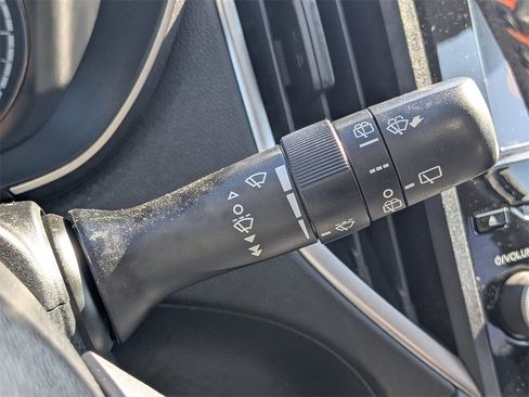 Used 2019 Subaru Crosstrek 2.0i Premium image 26