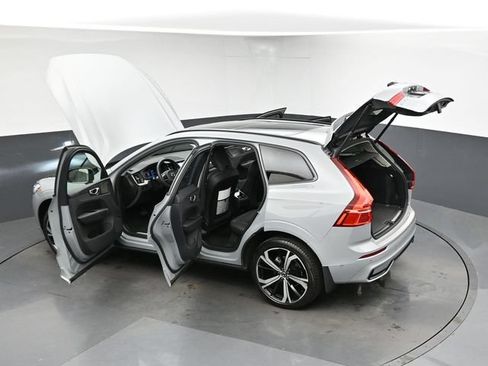Used 2025 Volvo XC60 B5 Ultra w/ Protection Package Premier AWD/4WD image 51