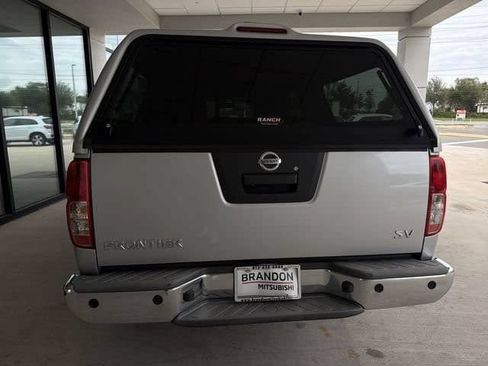 Used 2016 Nissan Frontier SV w/ SV Value Truck Package RWD image 15