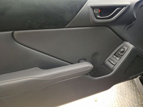 Used 2023 Toyota GR86 Premium RWD image 20