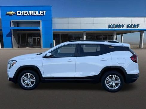 Used 2024 GMC Terrain SLE w/ Driver Convenience Package AWD/4WD image 34