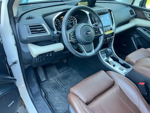 Used 2019 Subaru Ascent Touring AWD/4WD image 11