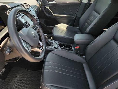Used 2024 Volkswagen Tiguan Wolfsburg Edition image 14