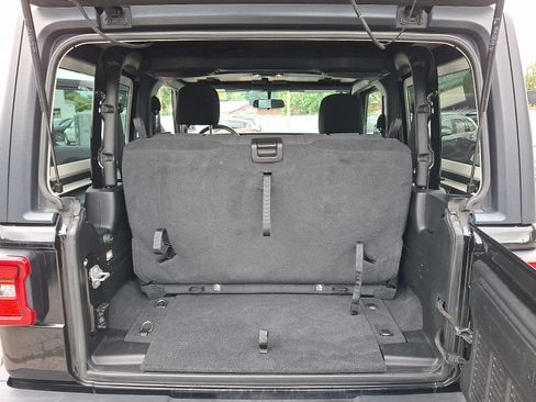 Used 2021 Jeep Wrangler Sport AWD/4WD image 27